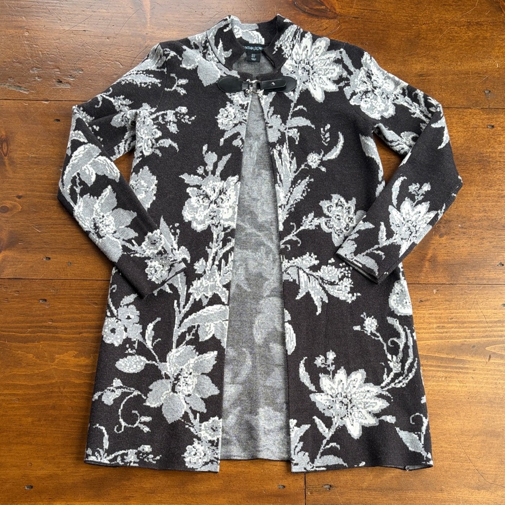 Cynthia Rowley Floral Clasp Long Sleeve Open Front Sweater Jacket Sz S